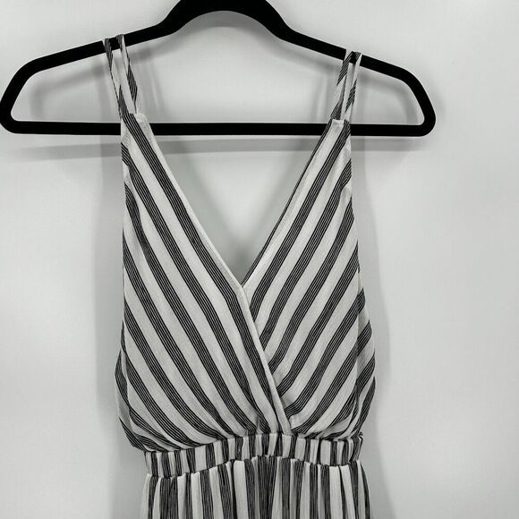 LULUS Oceanside Adventure White Gray Striped Backless Skater Mini Dress Size XS - Picture 7 of 10